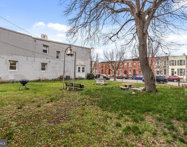 1437 Towson Street - Photo Thumbnail 23