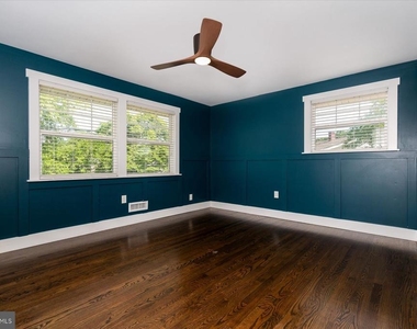 102 Sycamore Road - Photo Thumbnail 16