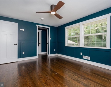 102 Sycamore Road - Photo Thumbnail 18