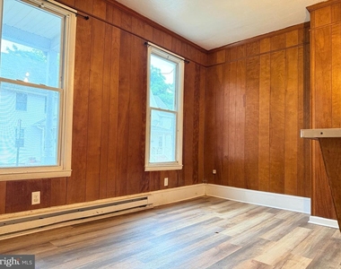 200 Se Se 2nd Street - Photo Thumbnail 4