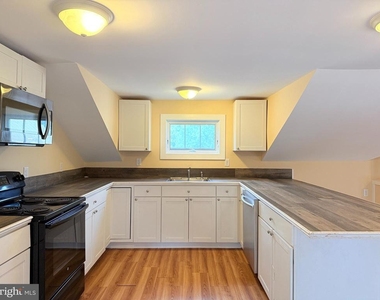 109 Nw Front St - Photo Thumbnail 2