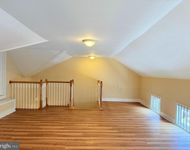 109 Nw Front St - Photo Thumbnail 3