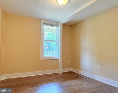 107 Nw Front Street - Photo Thumbnail 8