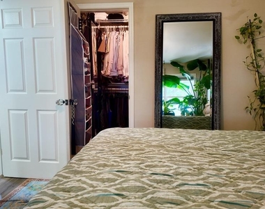 912 Barnaby Street Se - Photo Thumbnail 20