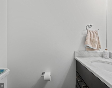 417 Randolph Street Nw - Photo Thumbnail 19