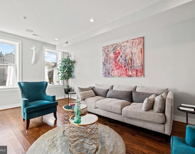 417 Randolph Street Nw - Photo Thumbnail 7