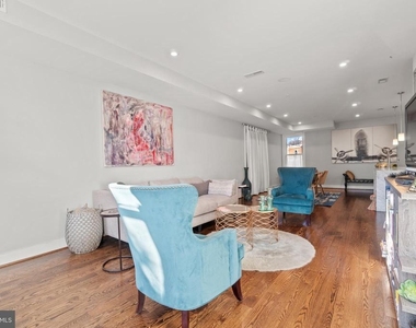 417 Randolph Street Nw - Photo Thumbnail 6