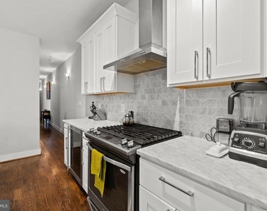 417 Randolph Street Nw - Photo Thumbnail 12