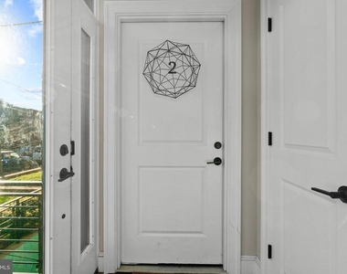 417 Randolph Street Nw - Photo Thumbnail 3