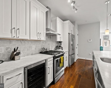 417 Randolph Street Nw - Photo Thumbnail 17