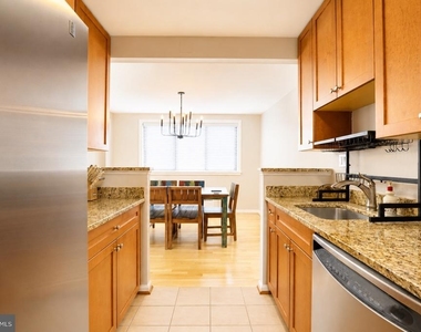 2725 39th Street Nw - Photo Thumbnail 4