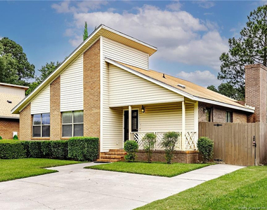 4607 Hoe Court - Photo Thumbnail 1