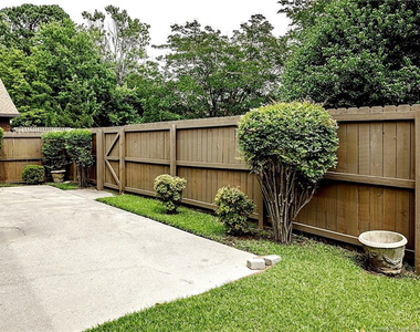 4607 Hoe Court - Photo Thumbnail 4