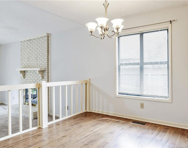 4607 Hoe Court - Photo Thumbnail 11