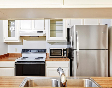 4607 Hoe Court - Photo Thumbnail 10
