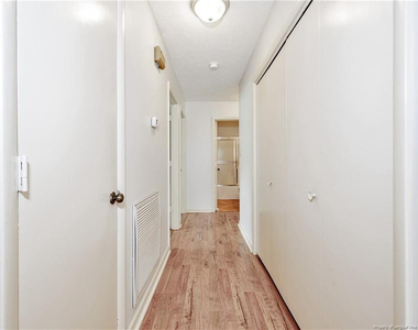 4607 Hoe Court - Photo Thumbnail 15