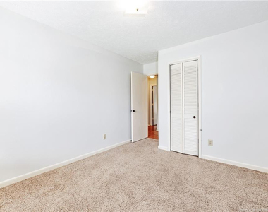 4607 Hoe Court - Photo Thumbnail 18