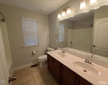 614 Rose Laurel Court - Photo Thumbnail 14