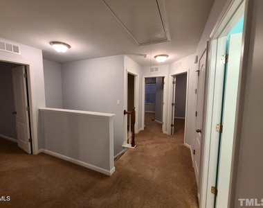 614 Rose Laurel Court - Photo Thumbnail 7