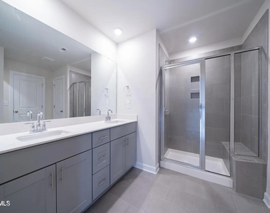 1016 St Lawrence Drive - Photo Thumbnail 14