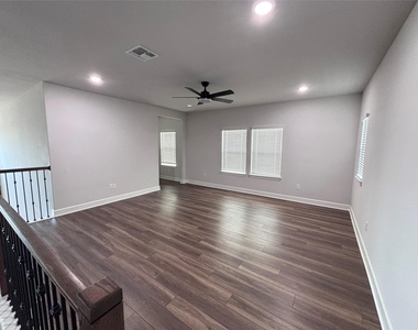 713 Coppell Ct - Photo Thumbnail 14