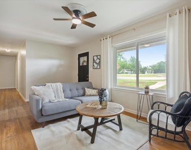 804 Ash St - Photo Thumbnail 33