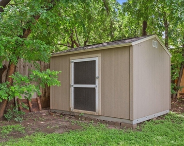 804 Ash St - Photo Thumbnail 20