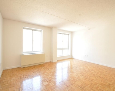 Copy of 520 West 48th Street, Unit 6k - Photo Thumbnail 2