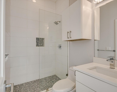 1131 Mason Ave - Photo Thumbnail 15