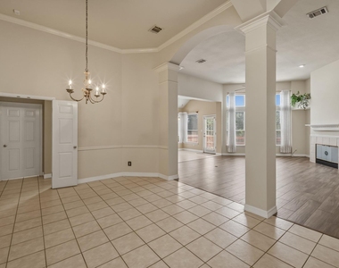 1108 Antelope Rdg - Photo Thumbnail 4