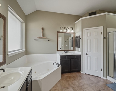 1108 Antelope Rdg - Photo Thumbnail 9