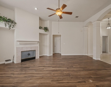 1108 Antelope Rdg - Photo Thumbnail 1