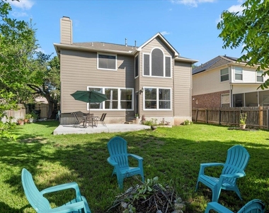 8503 Delavan Ave - Photo Thumbnail 36