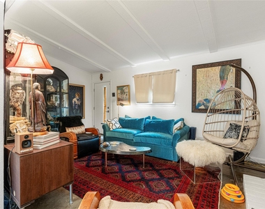 1706 Royal Hill Dr - Photo Thumbnail 4