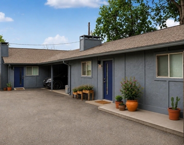 1706 Royal Hill Dr - Photo Thumbnail 18