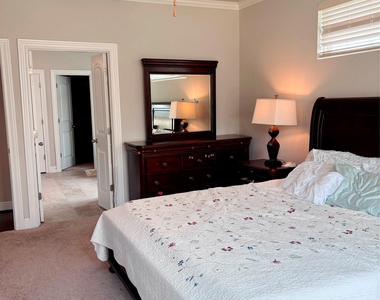 5408 La Canada Way - Photo Thumbnail 19