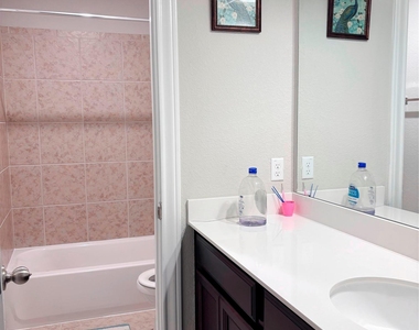 5408 La Canada Way - Photo Thumbnail 28