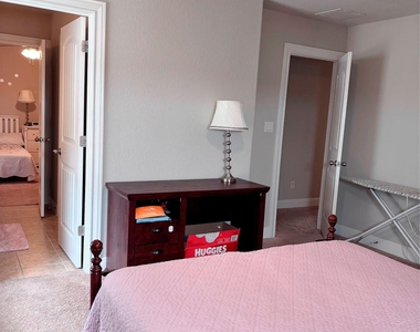 5408 La Canada Way - Photo Thumbnail 27