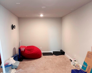 5408 La Canada Way - Photo Thumbnail 31