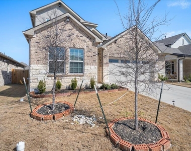 420 Deerpath St - Photo Thumbnail 1