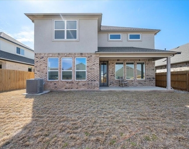 420 Deerpath St - Photo Thumbnail 22