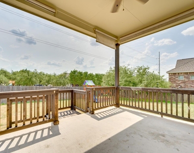 845 Richardson Ln - Photo Thumbnail 35
