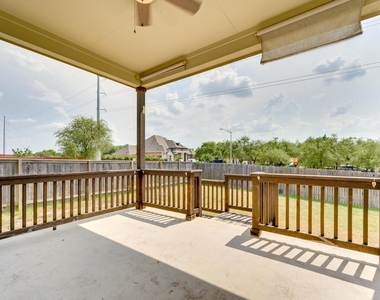 845 Richardson Ln - Photo Thumbnail 34