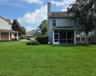 11015 Castlemain Circle E - Photo Thumbnail 28