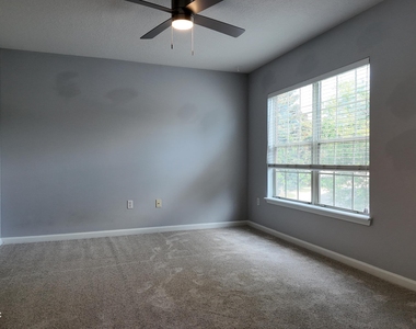 11015 Castlemain Circle E - Photo Thumbnail 27