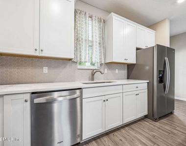 123 Sailors Landing Court - Photo Thumbnail 9