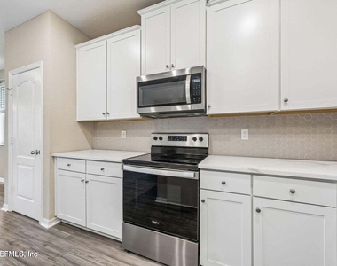 123 Sailors Landing Court - Photo Thumbnail 8