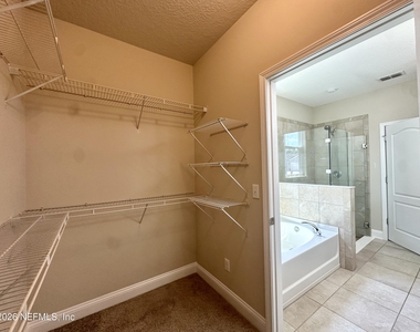 481 Shetland Drive - Photo Thumbnail 15