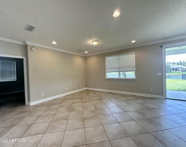 481 Shetland Drive - Photo Thumbnail 6
