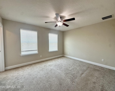 481 Shetland Drive - Photo Thumbnail 30